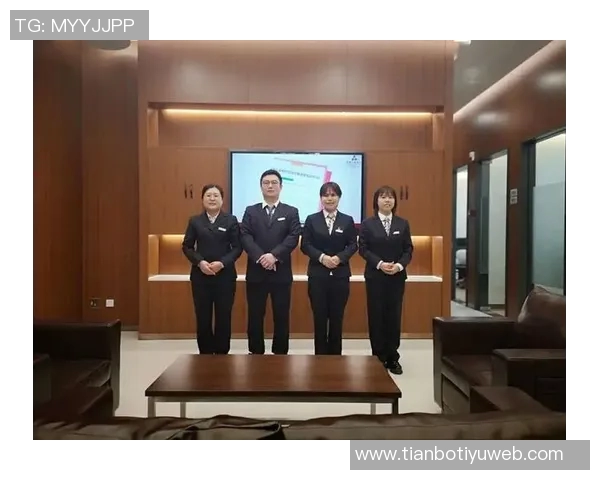 武汉三镇与王毅续约再出发共同书写新篇章