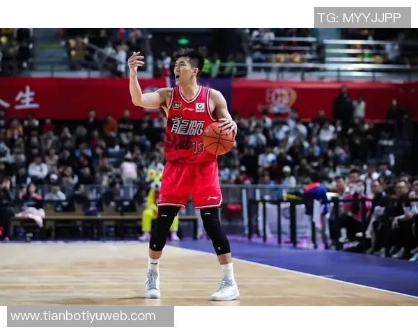 郭艾伦在赛场上享受比赛乐趣超越外界压力球迷对此深表认同