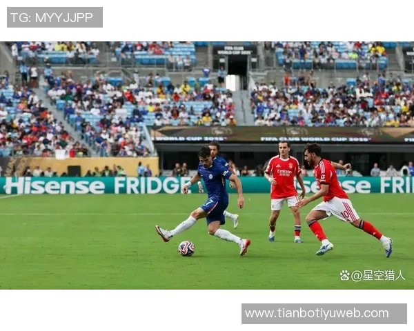 切尔西新星马雷斯卡获佐拉高度评价展现独特风格与潜力