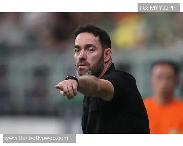 苏亚雷斯回忆童年艰辛将足球视为改变命运的唯一机会