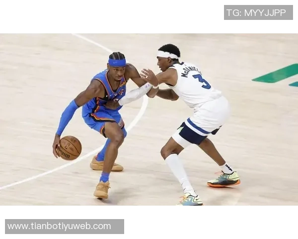 芬奇透露麦克丹尼尔斯脚踝伤势恢复良好今日参与部分训练状态良好